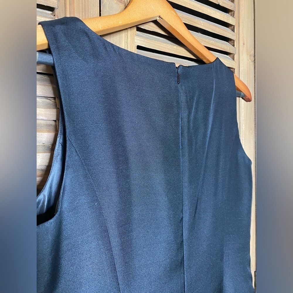 Talbots black silk/wool SOFT,Classic,scoop neck,sleeveless,pleated bottom SZ-6 - Picture 8 of 10
